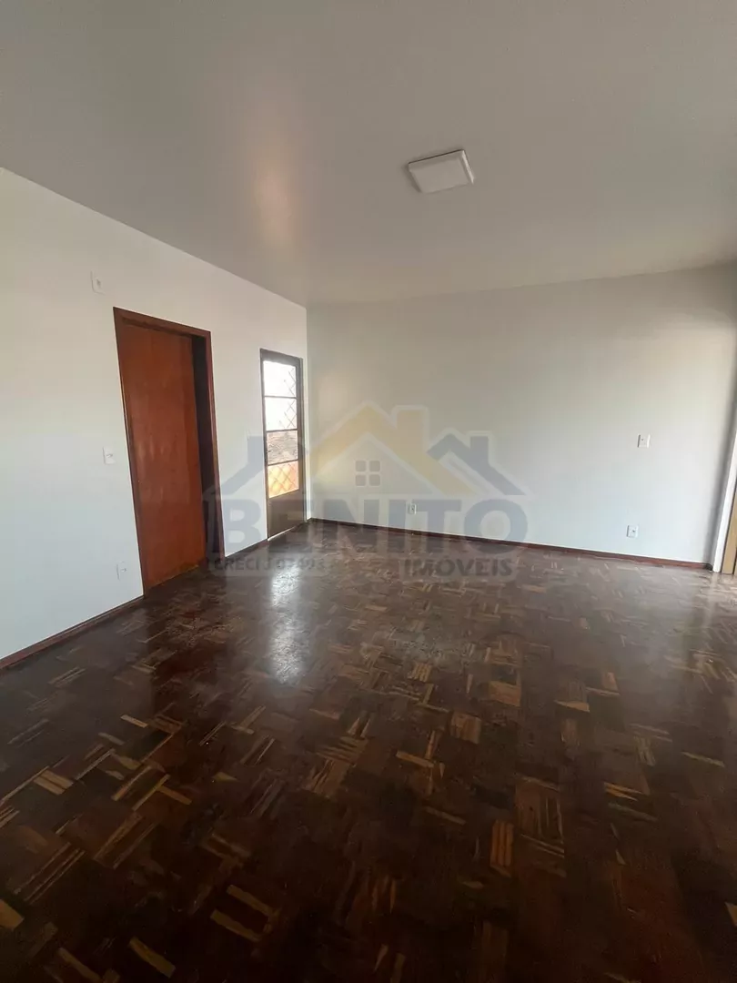 Vende-se Apartamento